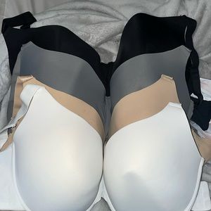 Bundle of 40DDD Bras